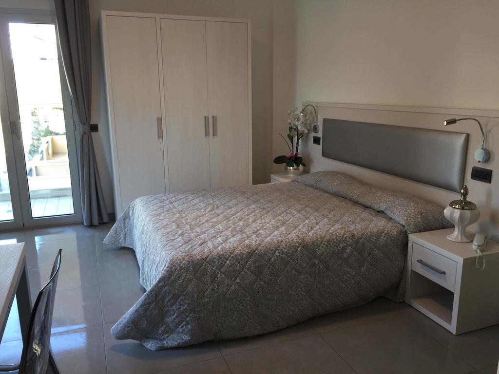Residence Hotel Albachiara Rimini Exterior photo